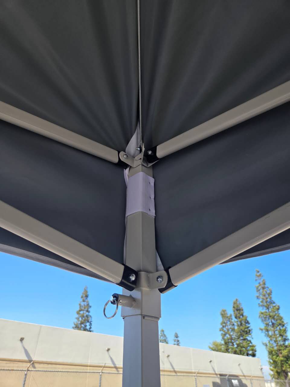 GardenPro Gear canopy corner connection viewed from below
